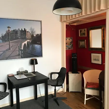 Appartement Six Amsterdam
